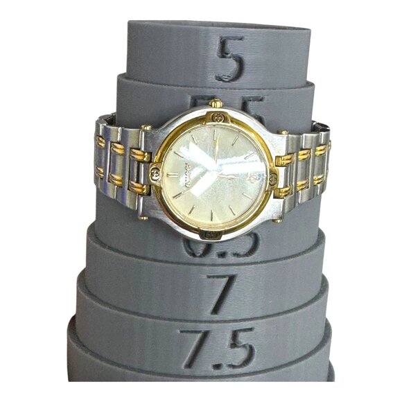 GUCCI Two Tone 9000M Quartz Gold Dial Men’s Womens watch Fast Shipping Authentic - Picture 6 of 6